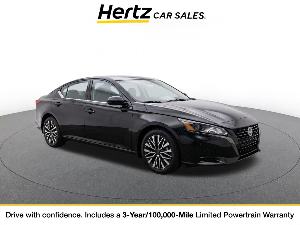 2025 Nissan Altima SV — photo 1 of 1