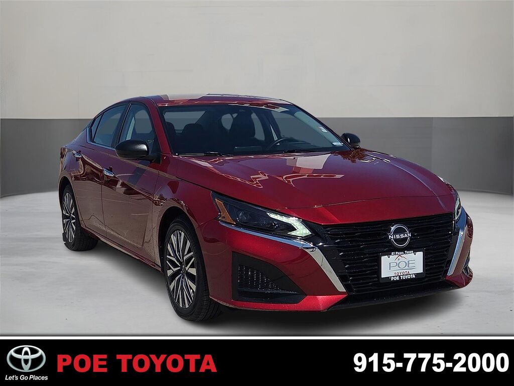 2025 Nissan Altima 2.5 SV — photo 1 of 12