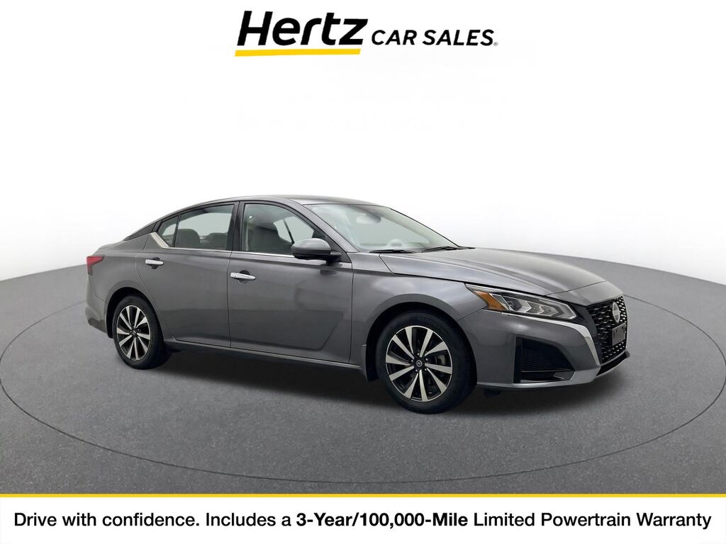 2025 Nissan Altima SV — photo 1 of 1