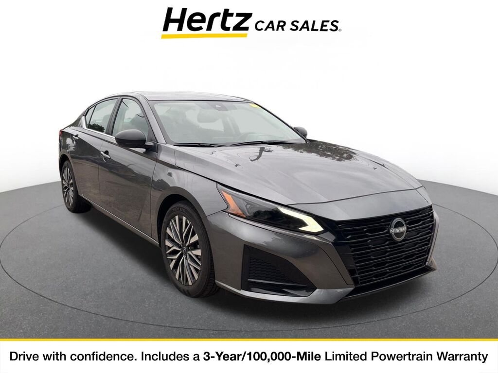 2026 Nissan Altima SV — photo 1 of 11