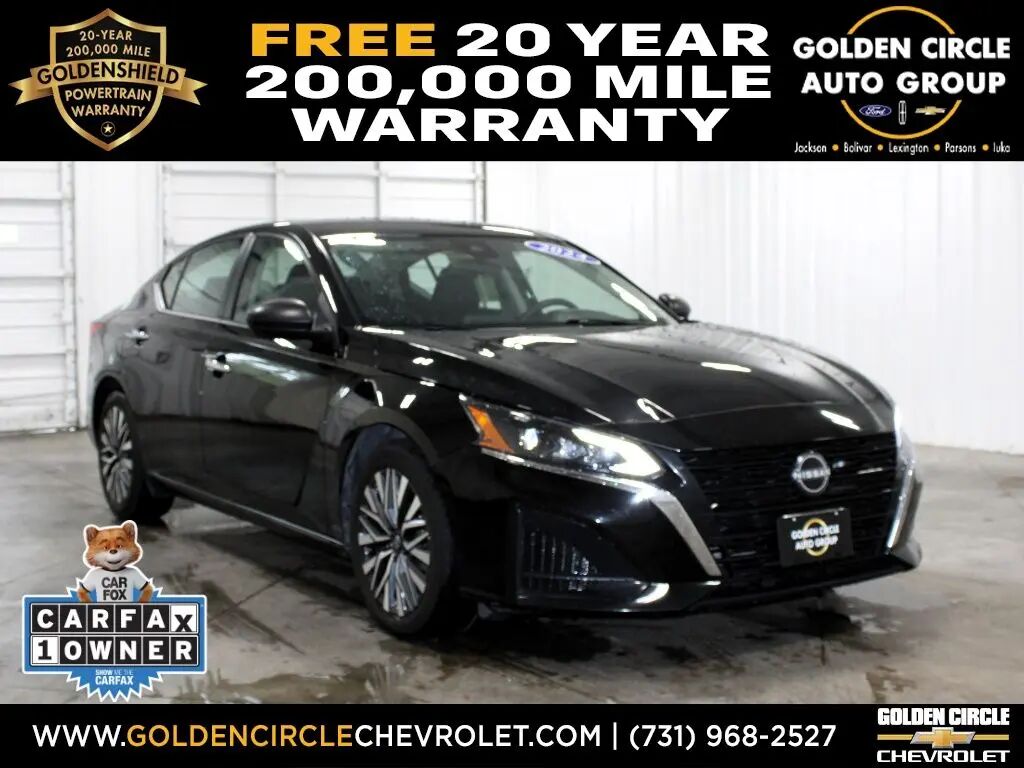 2024 Nissan Altima 2.5 SV — photo 1 of 10