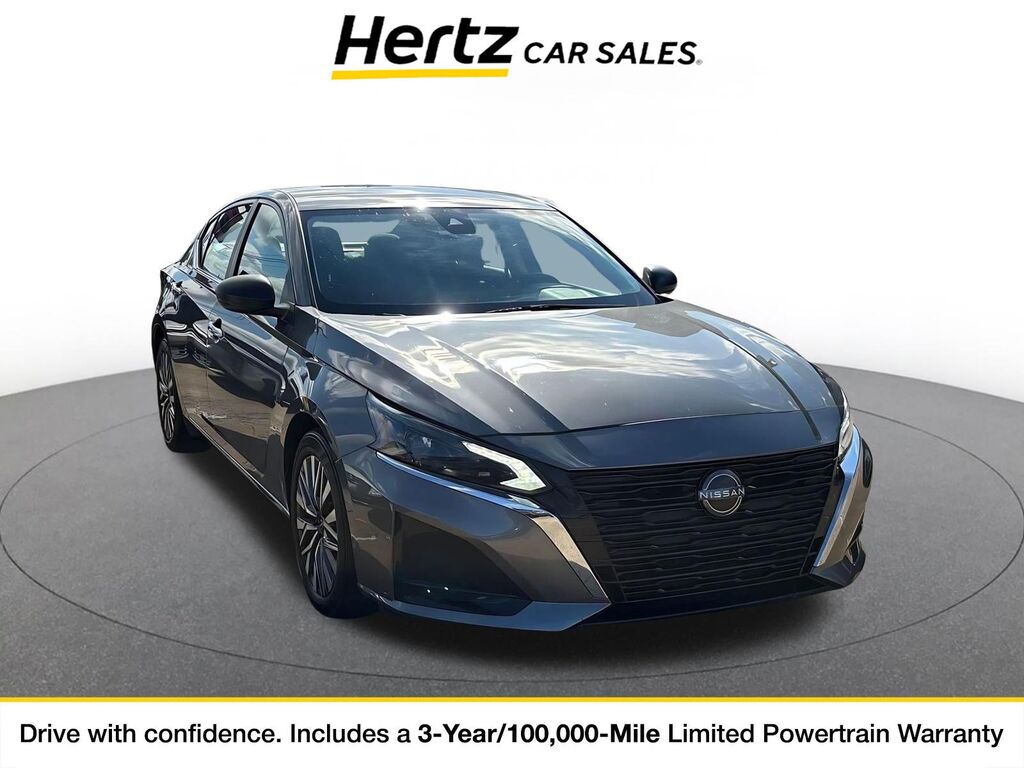 2025 Nissan Altima SV — photo 1 of 1