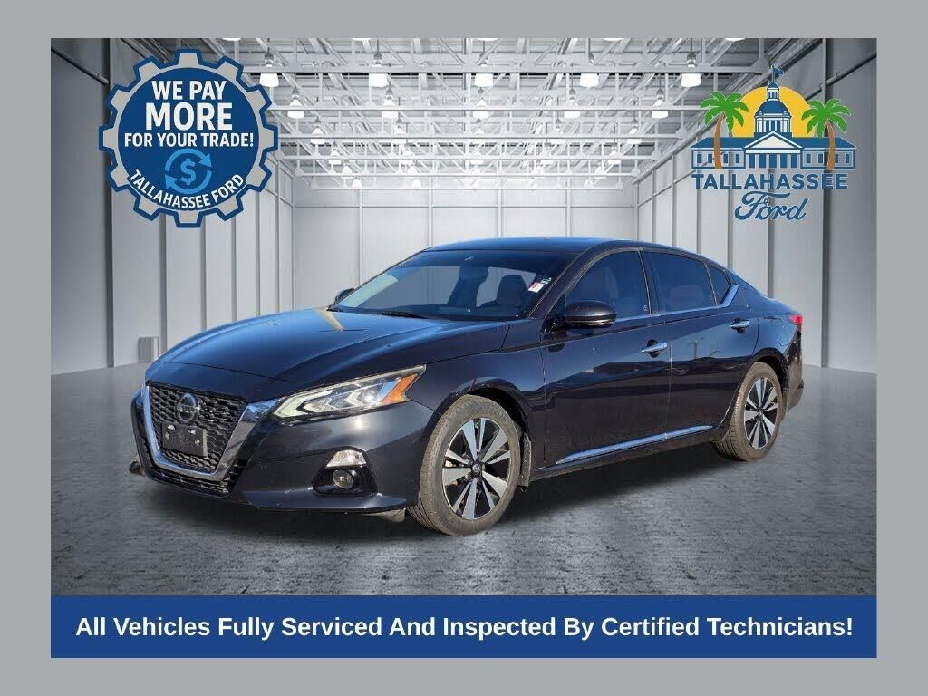 2019 Nissan Altima 2.5 SV — photo 1 of 1