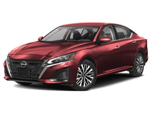 2023 Nissan Altima 2.5 SV — photo 1 of 17