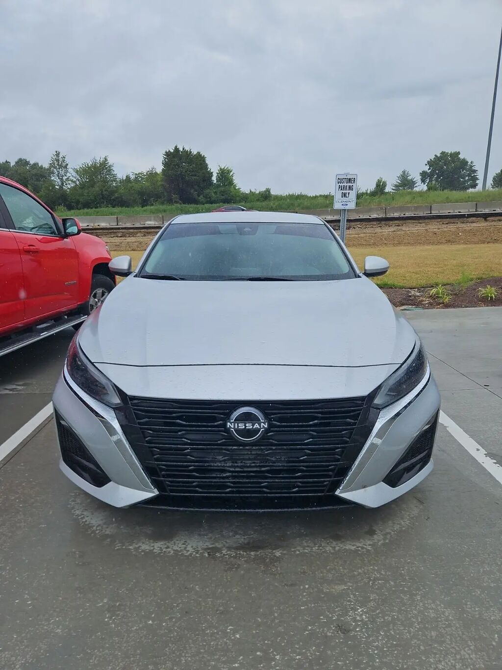 2023 Nissan Altima 2.5 SV — photo 1 of 22