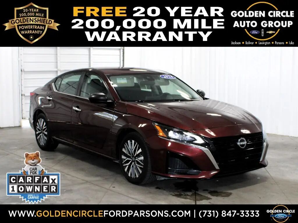 2024 Nissan Altima 2.5 SV — photo 1 of 20
