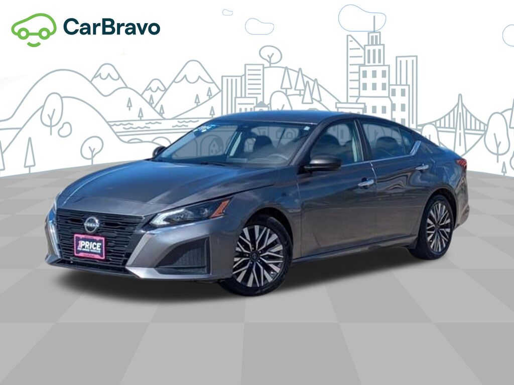2024 Nissan Altima 2.5 SV — photo 1 of 7
