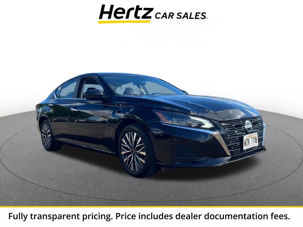 2024 Nissan Altima 2.5 SV — photo 1 of 27