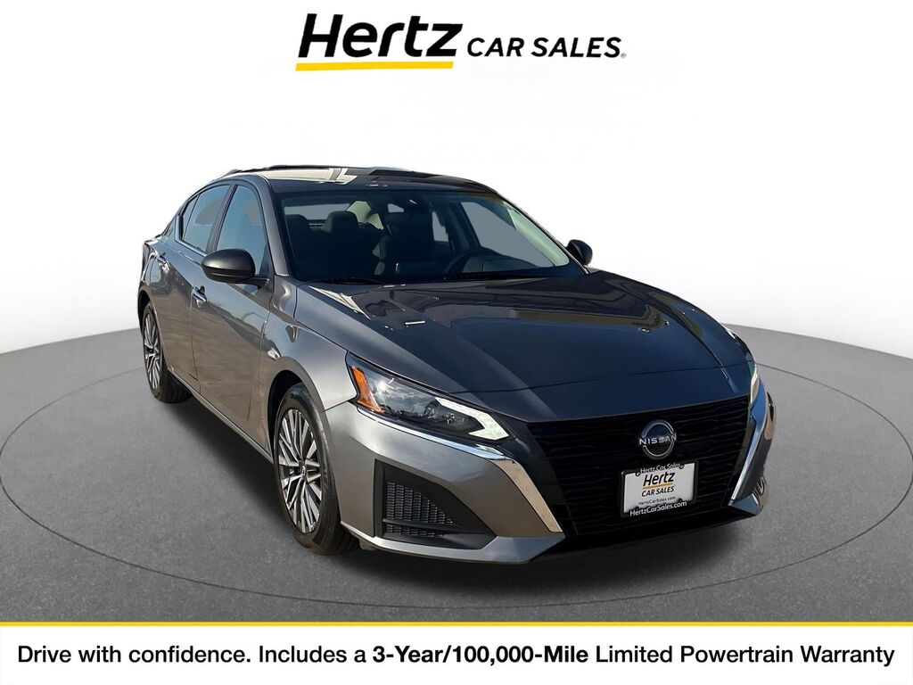 2025 Nissan Altima SV — photo 1 of 1