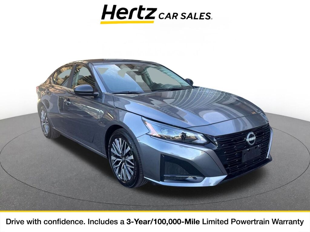 2026 Nissan Altima SV — photo 1 of 11