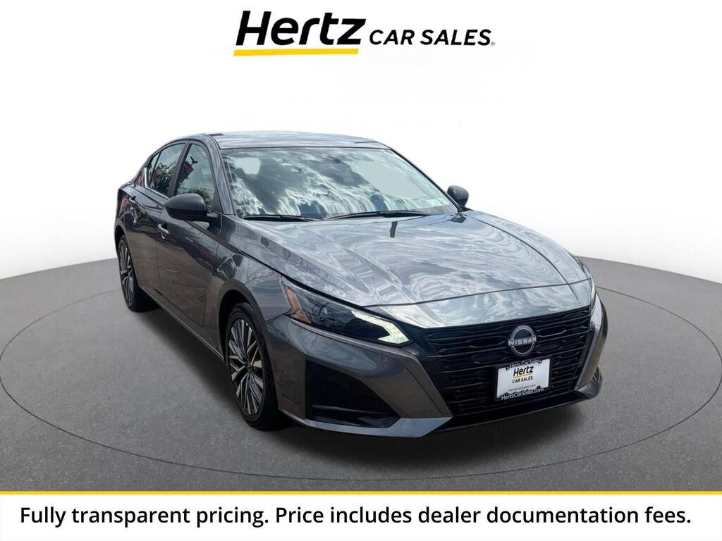 2026 Nissan Altima SV — photo 1 of 13