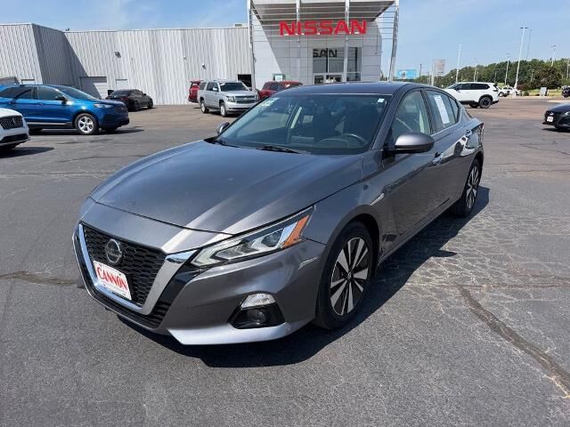 2020 Nissan Altima 2.5 SV