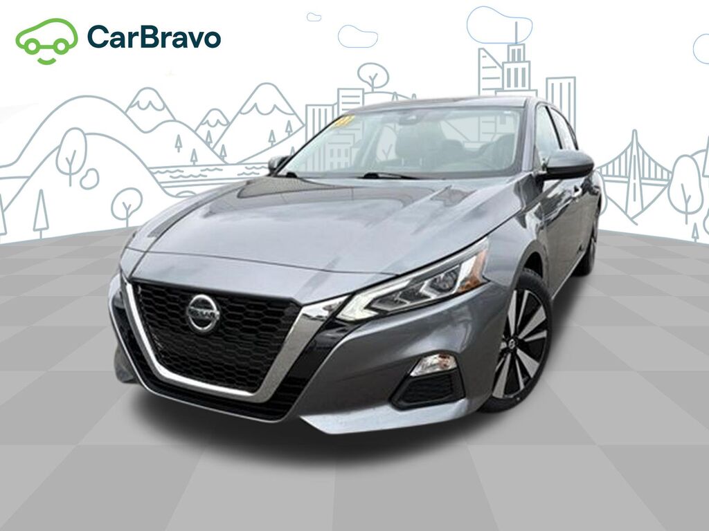 2021 Nissan Altima SV Intelligent AWD — photo 1 of 7