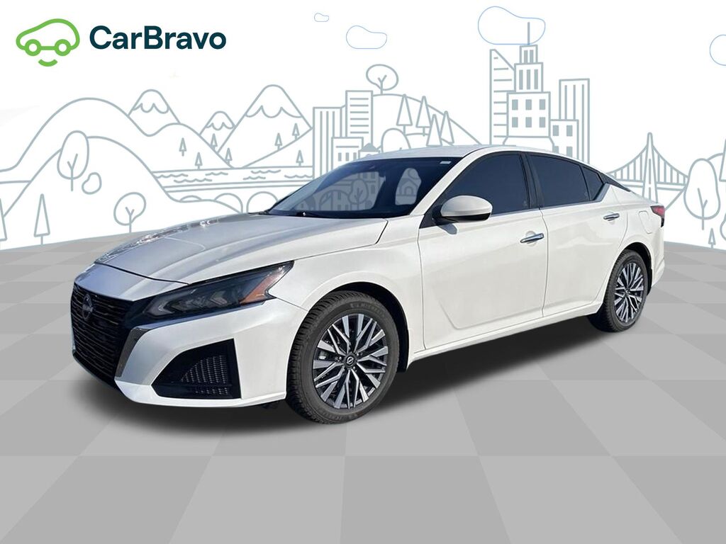 2023 Nissan Altima SV Intelligent AWD — photo 1 of 6