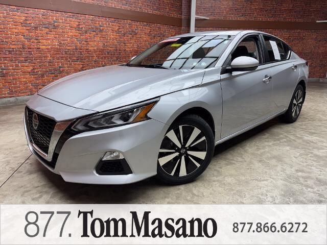 2022 Nissan Altima 2.5 SV
