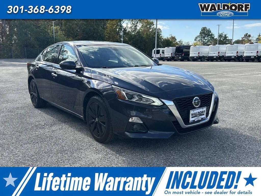 2019 Nissan Altima 2.5 SV — photo 1 of 13