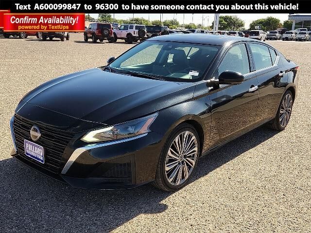 2023 Nissan Altima 2.5 SL — photo 1 of 24