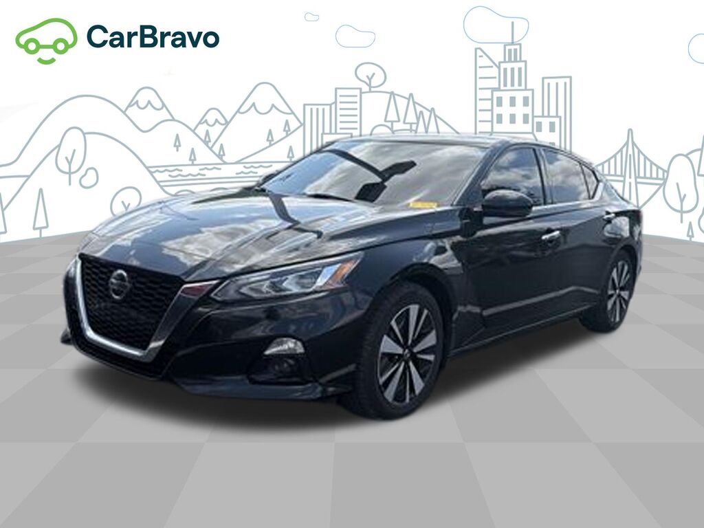 2021 Nissan Altima SL FWD — photo 1 of 5