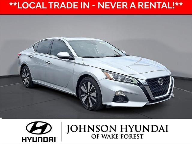 2022 Nissan Altima 2.5 SL — photo 1 of 13