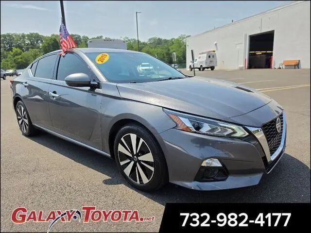 2019 Nissan Altima 2.5 SL — photo 1 of 24