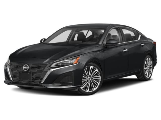 2023 Nissan Altima 2.5 SL — photo 1 of 13