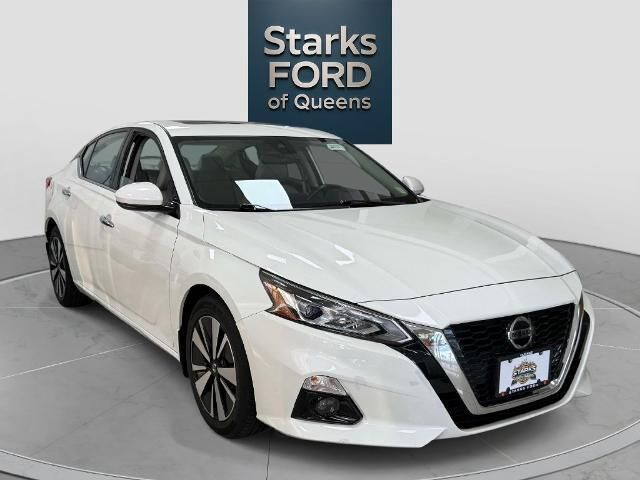 2022 Nissan Altima 2.5 SL