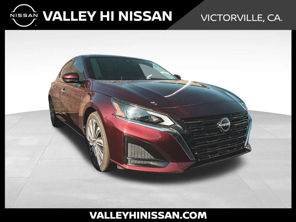 2023 Nissan Altima 2.5 SL — photo 1 of 5