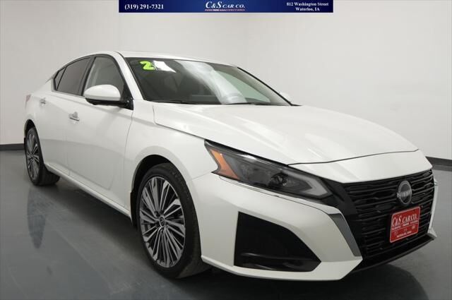 2024 Nissan Altima 2.5 SL — photo 1 of 26