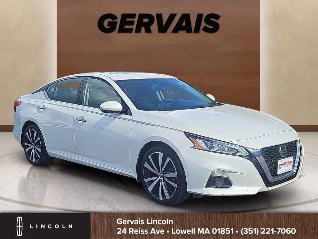 2019 Nissan Altima 2.5 Platinum — photo 1 of 13