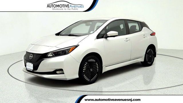 2023 Nissan LEAF SV PLUS
