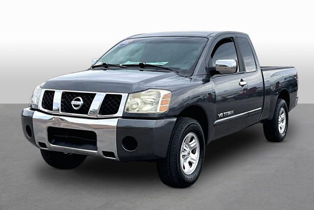 2005 Nissan Titan SE — photo 1 of 13