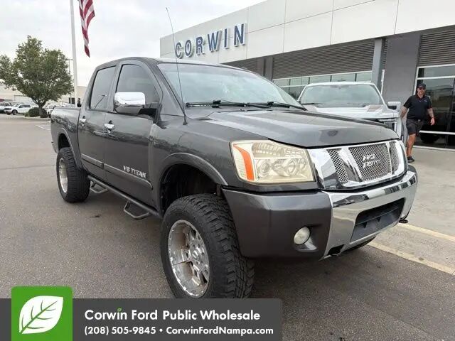 2008 Nissan Titan LE