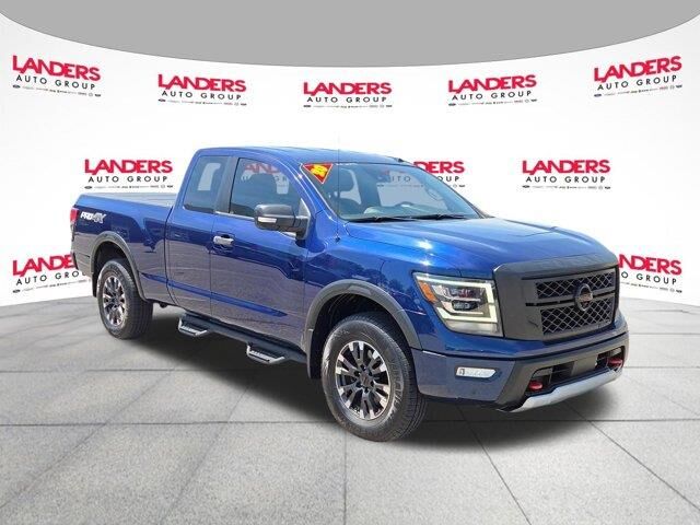 2020 Nissan Titan PRO-4X — photo 1 of 13