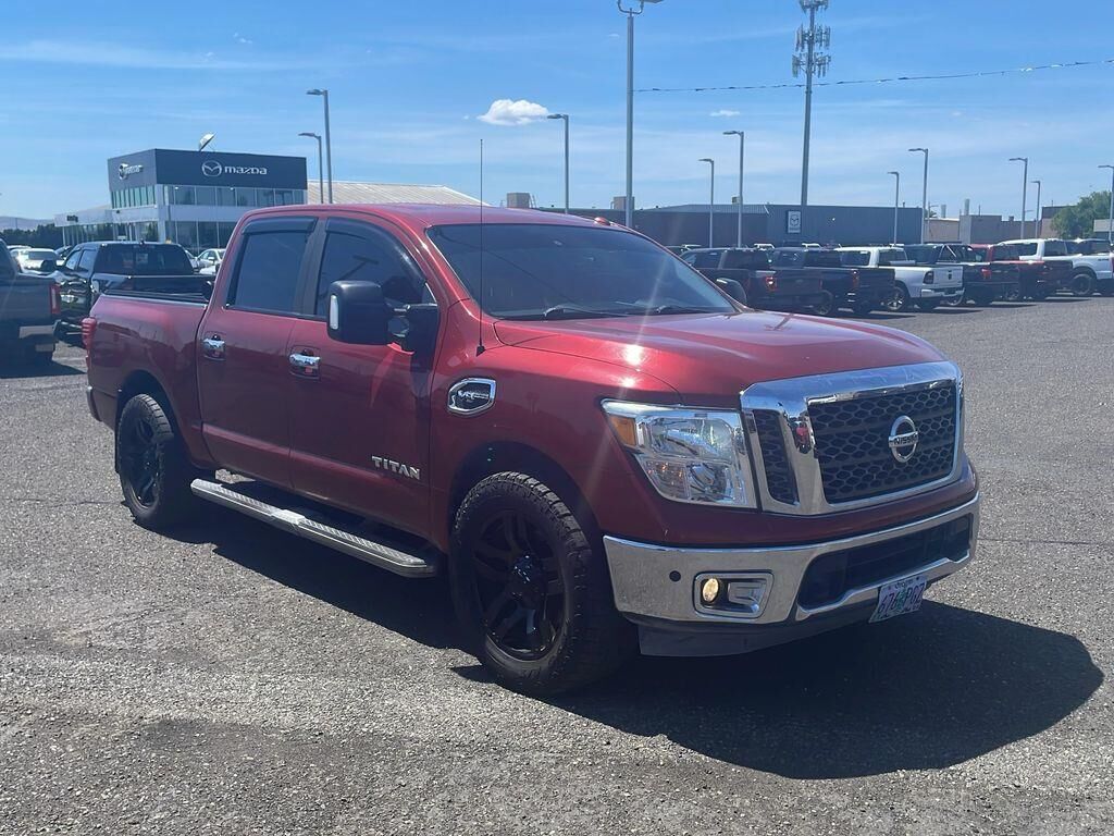 2017 Nissan Titan SV — photo 1 of 79