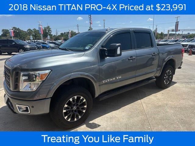 2018 Nissan Titan PRO-4X — photo 1 of 11