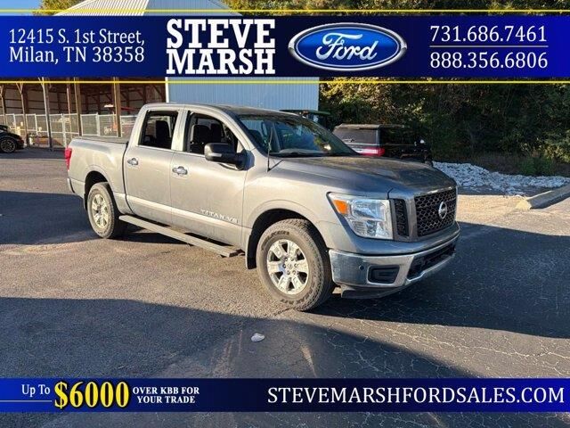 2019 Nissan Titan SV