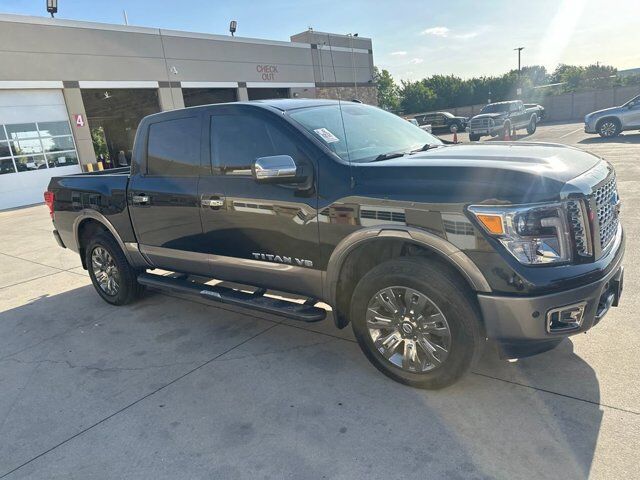 2019 Nissan Titan Platinum Reserve