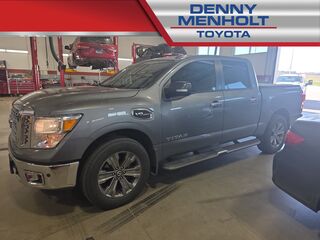 2017 Nissan Titan