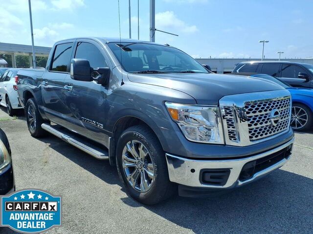 2019 Nissan Titan SV