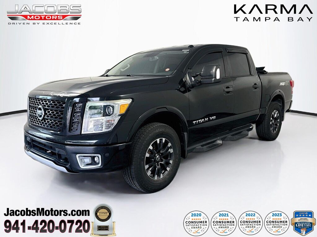 2019 Nissan Titan PRO-4X — photo 1 of 13