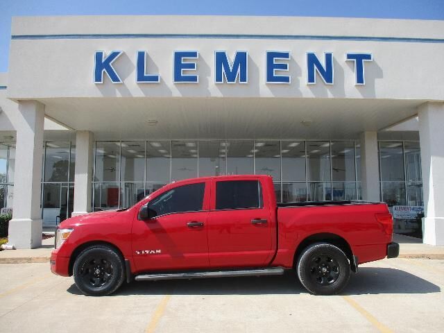 2021 Nissan Titan S