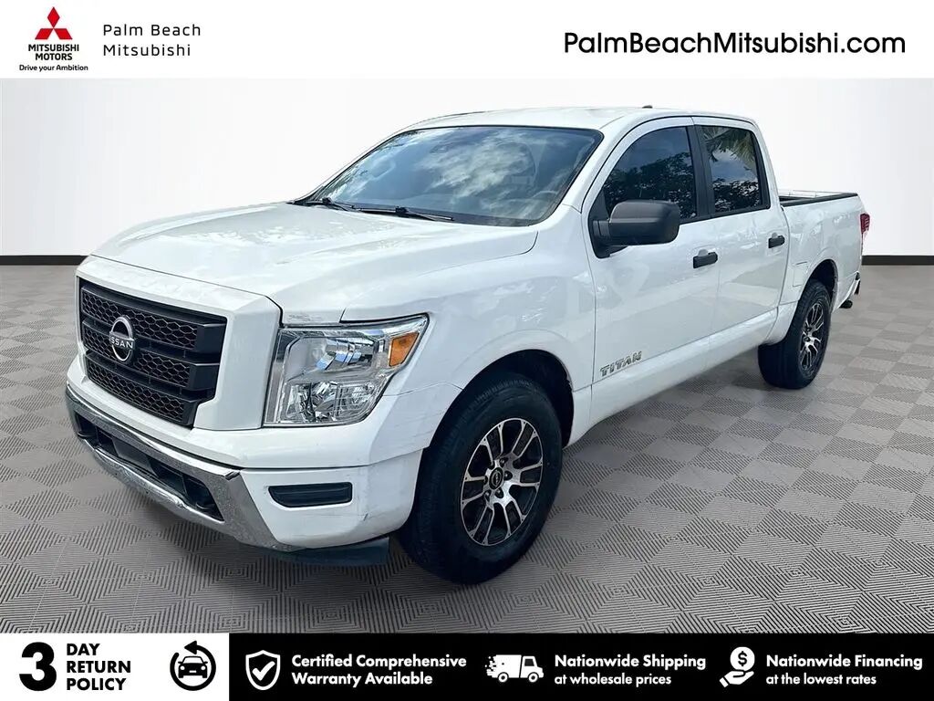 2024 Nissan Titan SV — photo 1 of 12