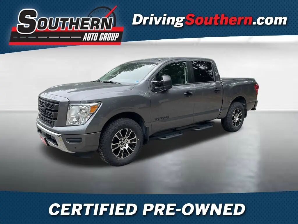 2021 Nissan Titan SV — photo 1 of 12