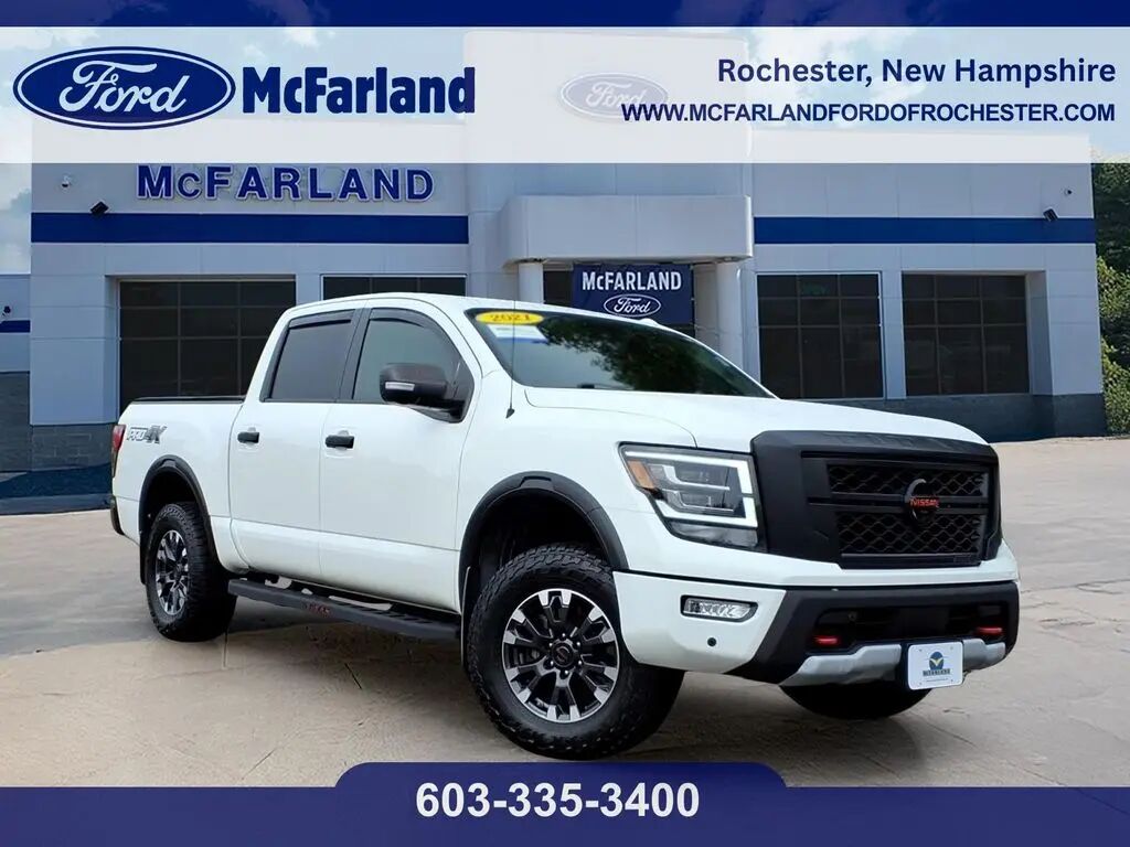 2021 Nissan Titan PRO-4X — photo 1 of 12