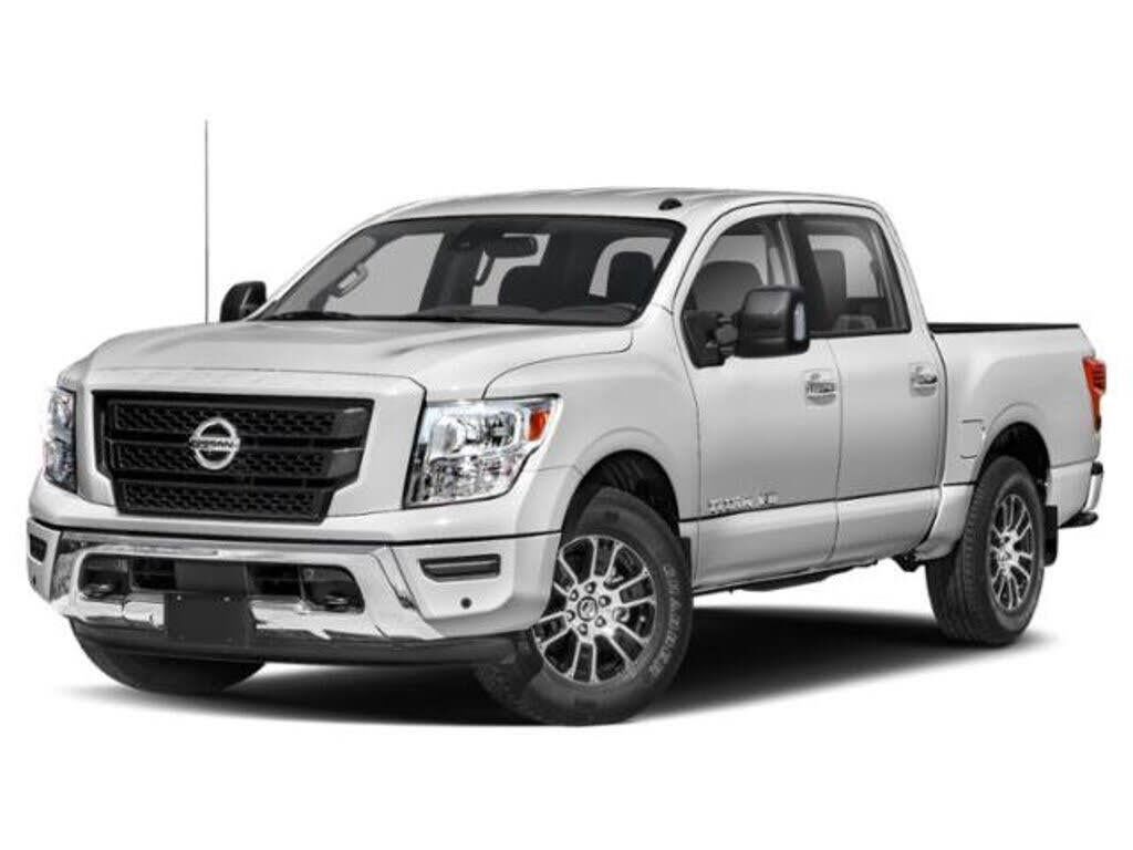 2021 Nissan Titan SV — photo 1 of 16