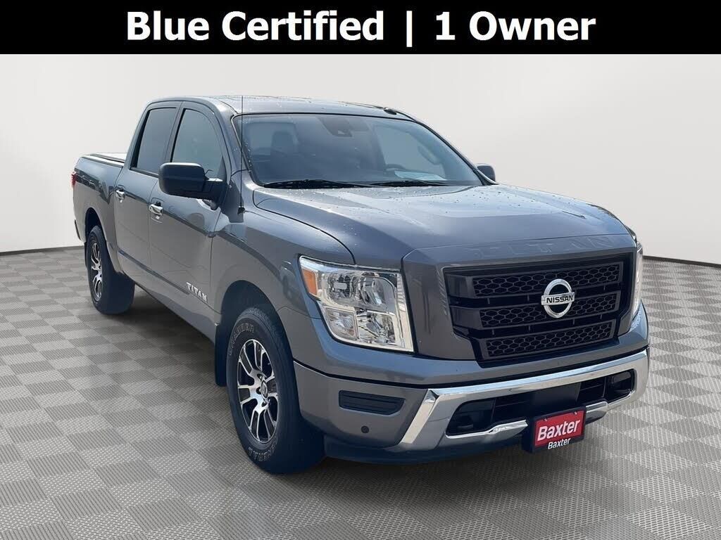 2021 Nissan Titan SV — photo 1 of 2