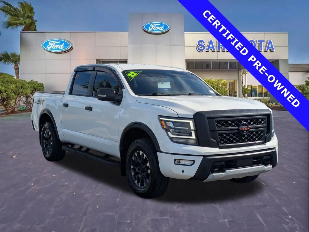 2022 Nissan Titan PRO-4X — photo 1 of 13