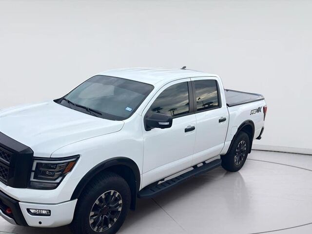 2024 Nissan Titan PRO-4X
