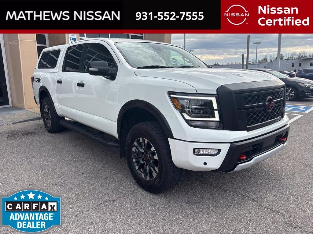 2024 Nissan Titan PRO-4X — photo 1 of 4