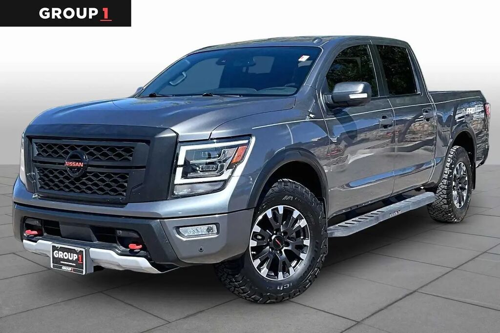 2021 Nissan Titan PRO-4X — photo 1 of 13